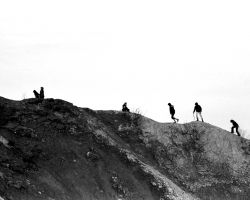 People walking along Scarborough Bluffs